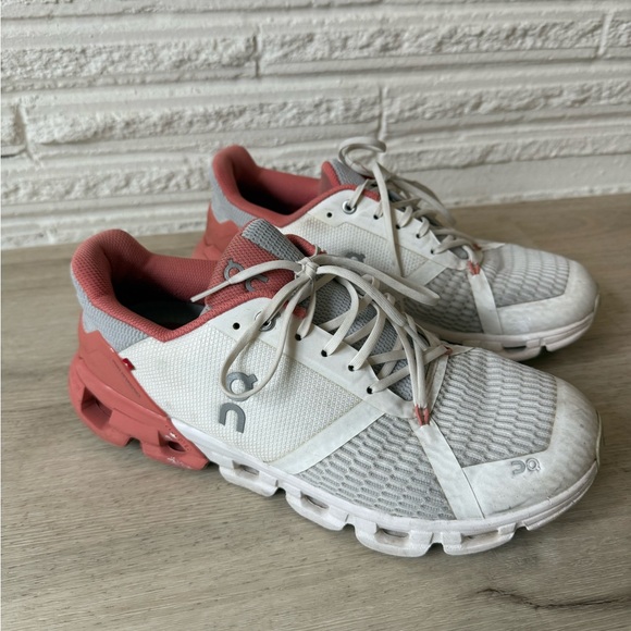 On Clouds Shoes - On Running Cloudflyer pink white size 9.5 support lightweight breathable